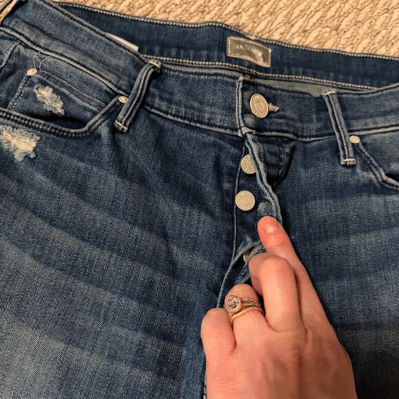 MOTHER The Stunner Ankle Fray Jeans in Graffiti Girl Women’s Size 31 Button Fly - Picture 4 of 13